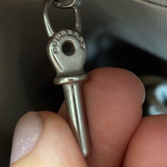 Burberry Tan and Cream Satchel with Iconic Check Pattern - Picture 11 of 11